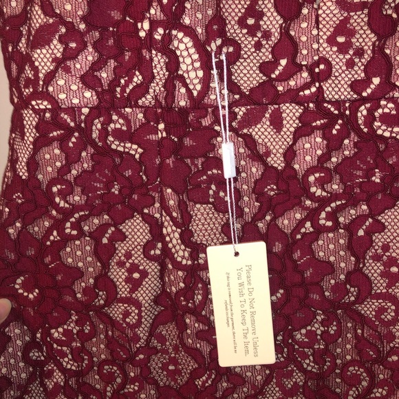 Two Sisters The Label Amylia Dress - Picture 11 of 16